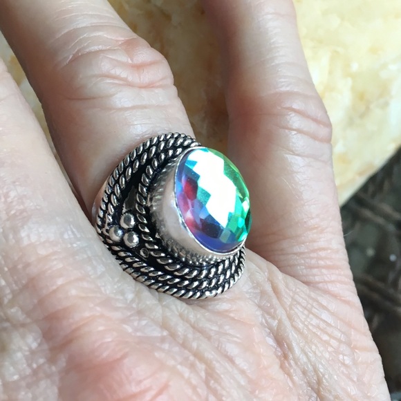 Jewelry - NEW Mystic topaz intricate ring - price firm